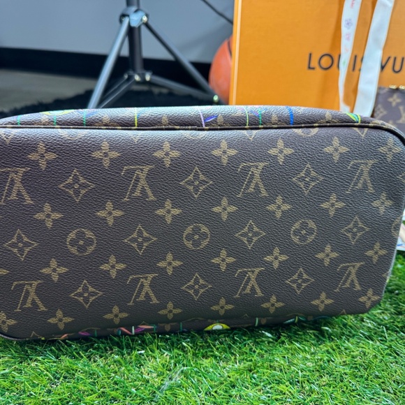 NWT Louis Vuitton x Murakami Flowers Monogram Neverfull MM Bag 2025 AUTHENTIC - Picture 3 of 15